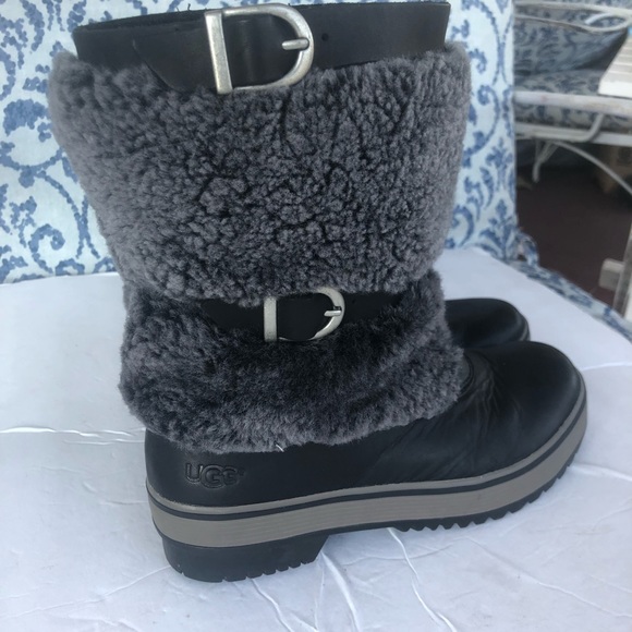 Ugg Boots 6 - Picture 3 of 8
